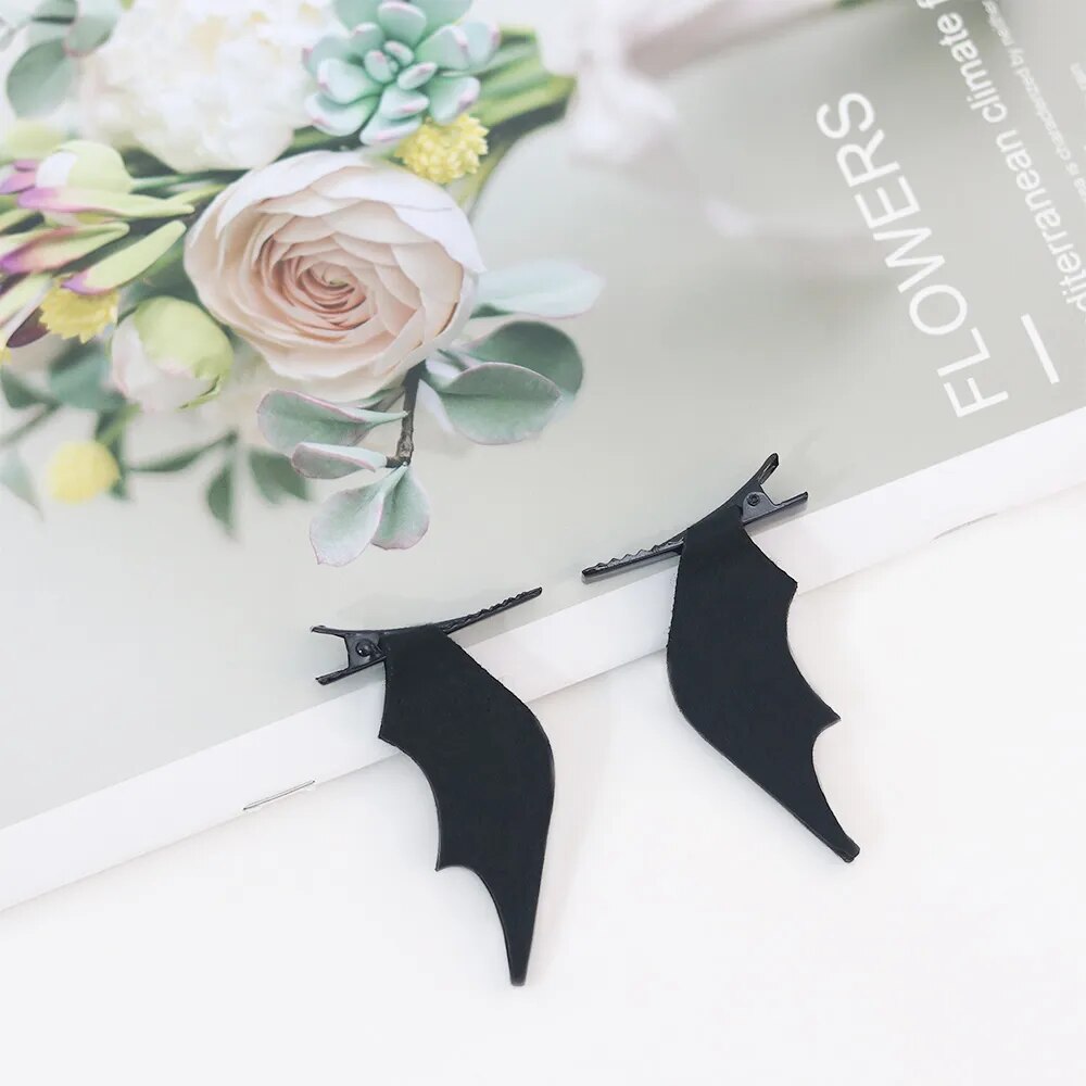 1Pair Devil Hairgrips Bat Hair Clips Wings Bat Hairpins Dress-up Costume Halloween Cosplay Party Hair Accessories